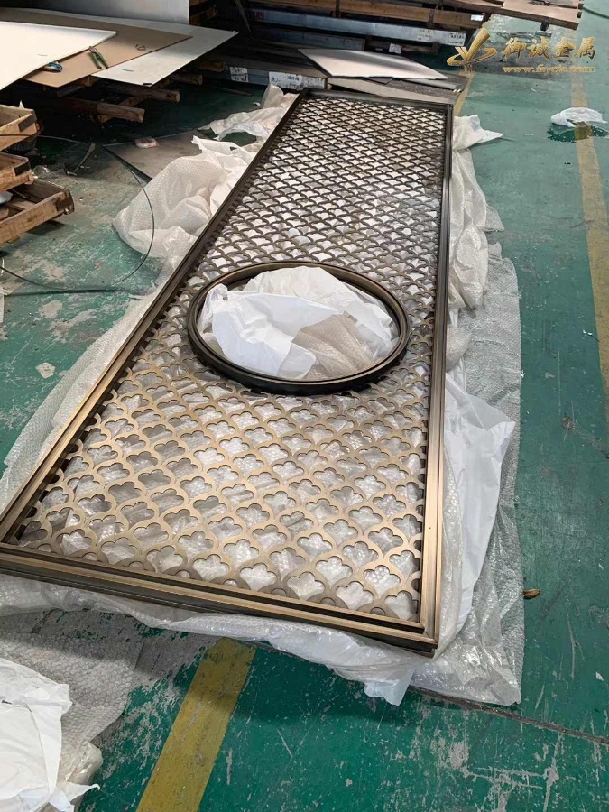 不銹鋼屏風(fēng)產(chǎn)品