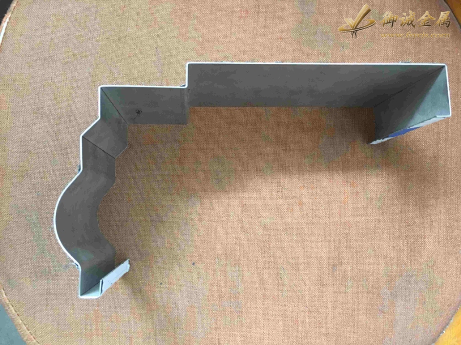 不銹鋼線條/門(mén)套